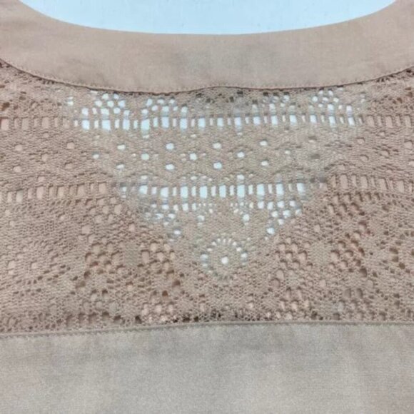 Express Blouse Women's Large Light Peach V-Neck Tunic 3/4 Sleeve Lace Back EUC - Picture 9 of 14